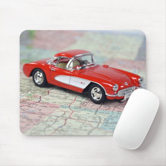 Corvette 1957 op de routekaart muismat (Met muis)