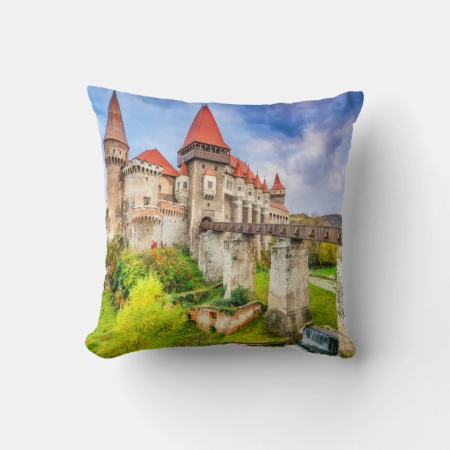 Corvin castle kussen (Voorkant)