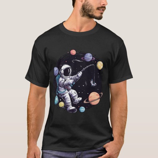 Cosmic Angler: Ontdek de diepten van het heelal T-shirt (Voorkant)