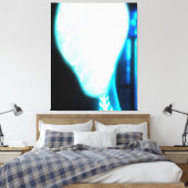 Cosmic Blue Ether Alien Stretched Canvas afdrukken (Insitu (Slaapkamer))