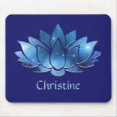 Cosmic Blue Galaxy Lotus Flower met naam Muismat (Voorkant)