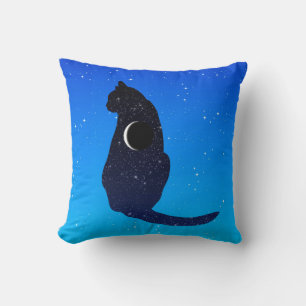 Cosmic Cat on a Starry Sky Background Kussen