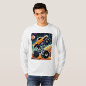 Cosmic Earth Shaker: Monstertruck in de ruimte T-shirt (Voorkant volledig)