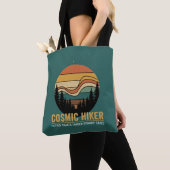 Cosmic Hiker Retro 70s Sunset Space Forest Stars Tote Bag (Dichtbij)