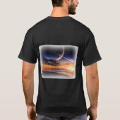 Cosmic Planet Horizon Basic Donkere T-Shirt (Achterkant)