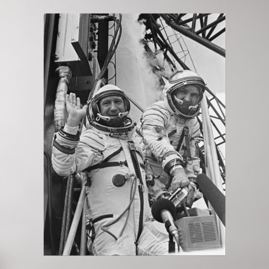 Cosmonauts voor het proefproject Apollo-Soyuz Poster (Voorkant)