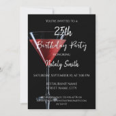 Cosmopolitan cocktail met kers op zwart kaart (Voorkant)