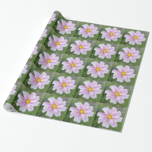 Cosmos - Bleek roze en groene ECHO PRINT - Cadeaupapier (Uitgerold)