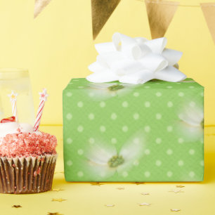 Cosmosbloem op stippen cadeaupapier