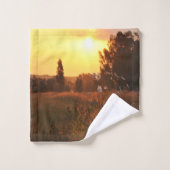 Cosmosbloemen bij zonsondergang bad handdoek (Wasdoekje)