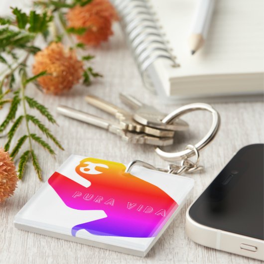 Costa Rica Pura Vida Sloth Sleutelhanger (Voorkant Rechts)