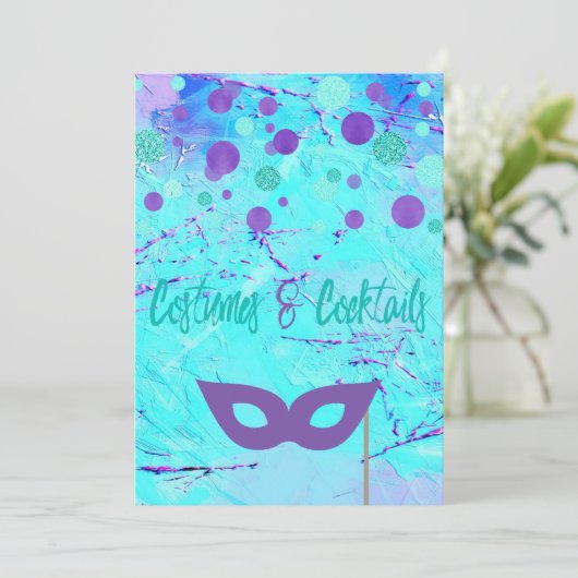 Costumes en Cocktails Halloween Party Invitation Kaart (Staand voorkant)