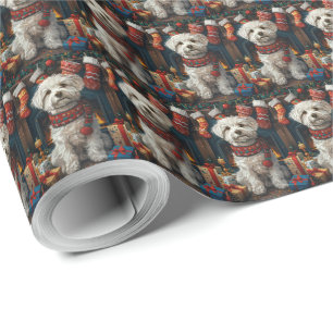 Coton de Tulear hond met kerstcadeaus open haard Cadeaupapier