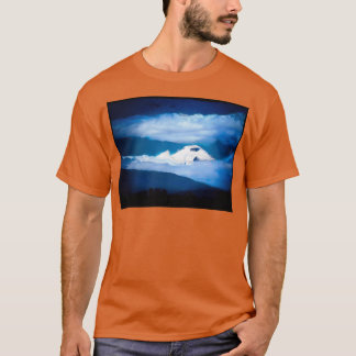 Cotopaxi is prachtig en gevaarlijk t-shirt