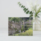 Cotswold stenen cottages in het dorp van briefkaart (Staand voorkant)