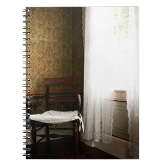 Cottage Core Oude Houten Stoel Foto Notitieboek