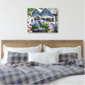 Cottages and Hydrangeas - Martha's Vineyard Canvas Afdruk (Insitu (Slaapkamer))