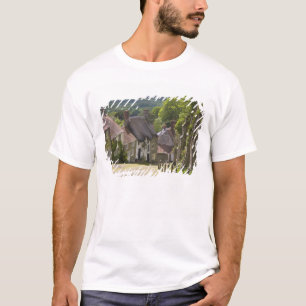 Cottages at Gold Hill, Shaftesbury, Dorset, T-shirt