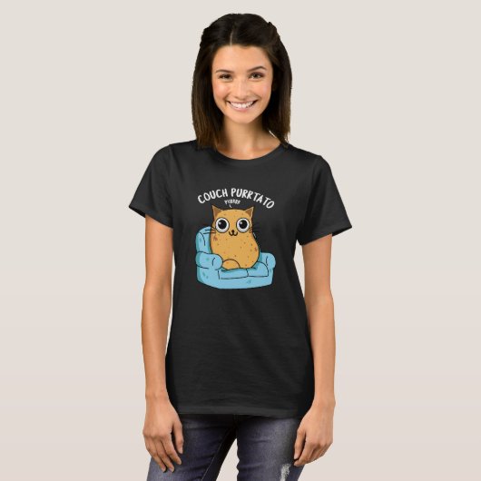 Couch Purrtato Funny Potato Pun Dark BG T-shirt (Voorkant volledig)
