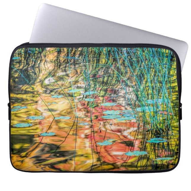 Council Lake in Hiawatha National Forest, Michigan Laptop Sleeve (Voorkant)