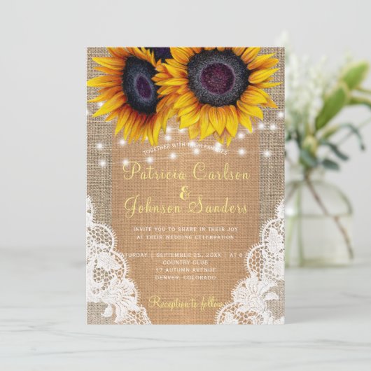 Country burlap zonnebloemen lichten en kant bruilo kaart (Staand voorkant)