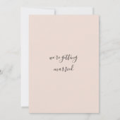 Country chique wit roze koraal roos bloemenbruilof kaart (Achterkant)