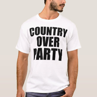 Country Over Party (zwarte tekst) T-shirt