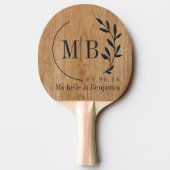 Country Pine Wood Leaf Wedding Monogram Tafeltennisbatje (Achterkant)