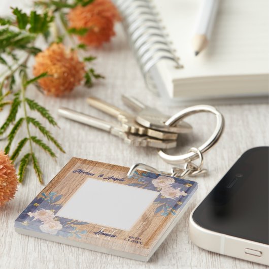 Country Rustic Bloemen Navy Roze Sleutelhanger (Voorkant Rechts)