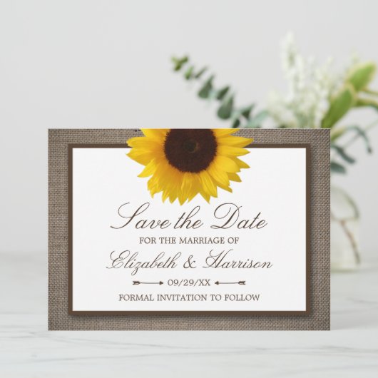 Country rustieke zonnebloem op jute save the date (Staand voorkant)