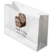 Couple face photo add name date simple wedding groot cadeauzakje (Voorkant Gekanteld)