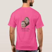 Couple face photo add name date simple wedding  t-shirt (Achterkant)