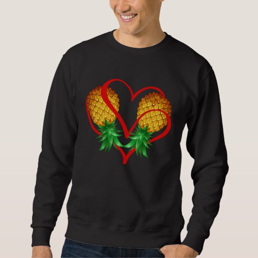 Couple Swinger Upside Down Pineapple with Red Hear Trui (Voorkant)
