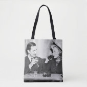 Coupled sitting together in a restaurant flirting  tote bag (Voorkant)