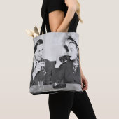 Coupled sitting together in a restaurant flirting  tote bag (Dichtbij)