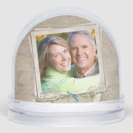 Couples Snapshot In a Retro Photo Frame Sneeuwbol