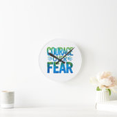 Courage over fear ronde klok (Huis)