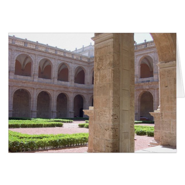 Courtyard (Voorkant Horizontaal)