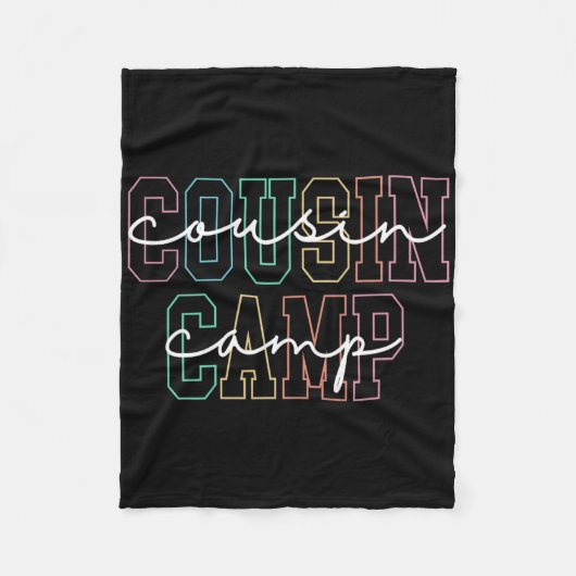 Cousin Camp 2025 Camping Campfire Summer Vacation  Fleece Deken (Voorkant)