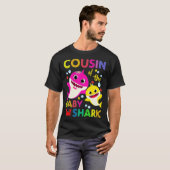 Cousin Of The Baby Shark Birthday Cousin Shark _1  T-shirt (Voorkant volledig)