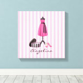 Couture Roze Jurk met jouw naam - Canvas Afdruk (Insitu (Houten vloer))