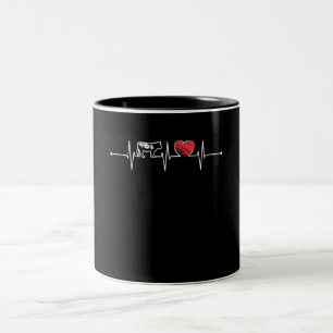 Cow Gift   Love Cow Farmer Heartbeat Gift Tweekleurige Koffiemok
