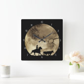 Cowboy and Horse met Steers in Moonlight Vierkante Klok (Huis)