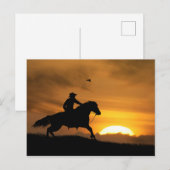 Cowboy and Horse Racing the Sundown Briefkaart (Voorkant / Achterkant)