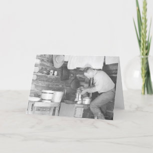 Cowboy die koffie binnen bunkhouse maken kaart