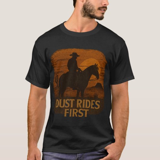 Cowboy Graphic T-Shirt – Western Rider Design (Voorkant)