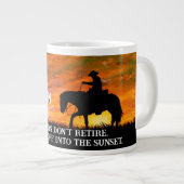 Cowboy, paarden en soennieten grote koffiekop (Voorkant rechts)