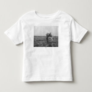Cowboy "Red Saunders" Zadels a Bronco Kinder Shirts