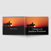 Cowboy Rides Horse bij Sunset Celebration of Life Gastenboek (Volledig)