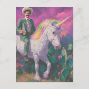 Cowboy rijdt op een eenhoorn in de Paarse woestijn Briefkaart